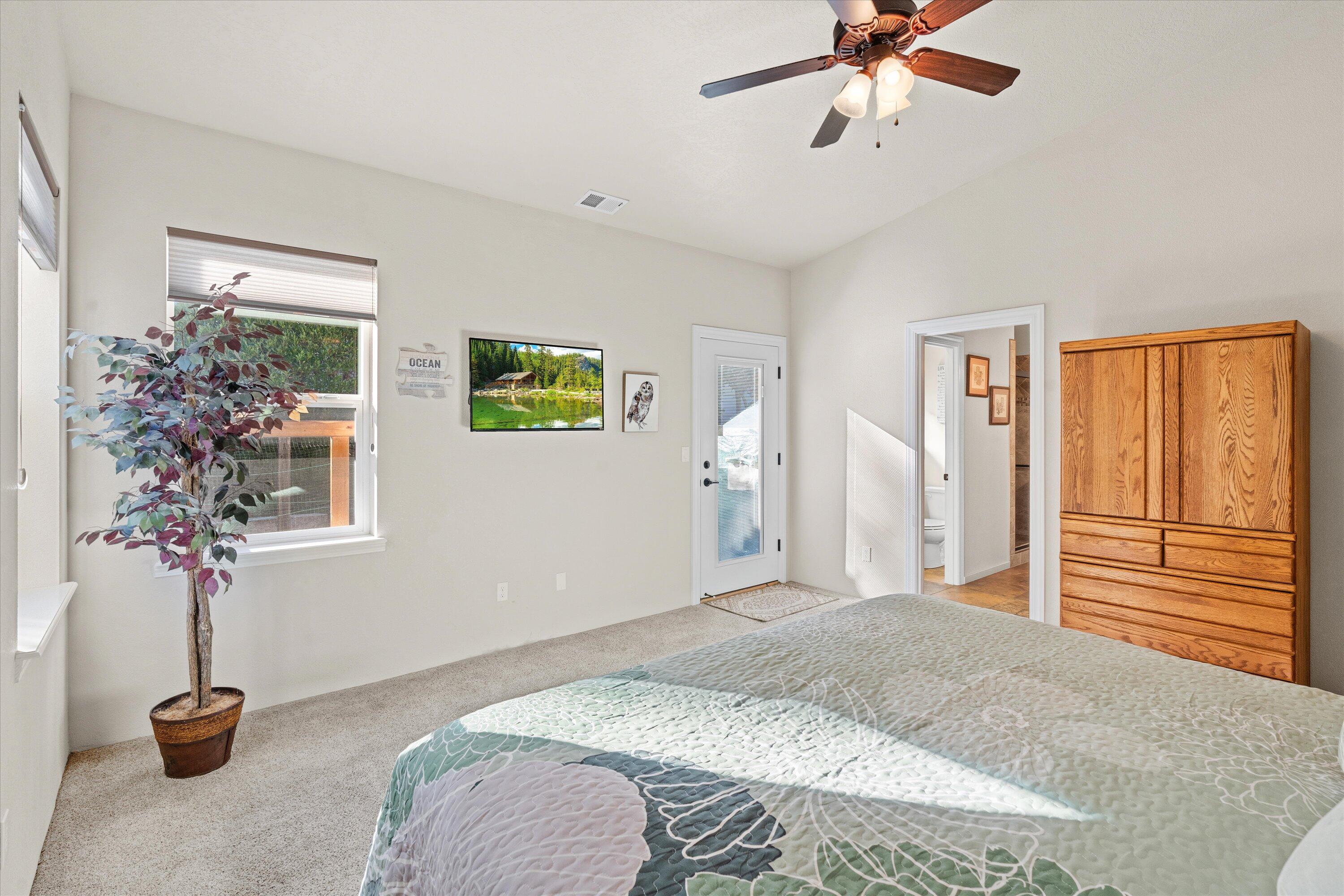 1582 SE Rosemary Lane