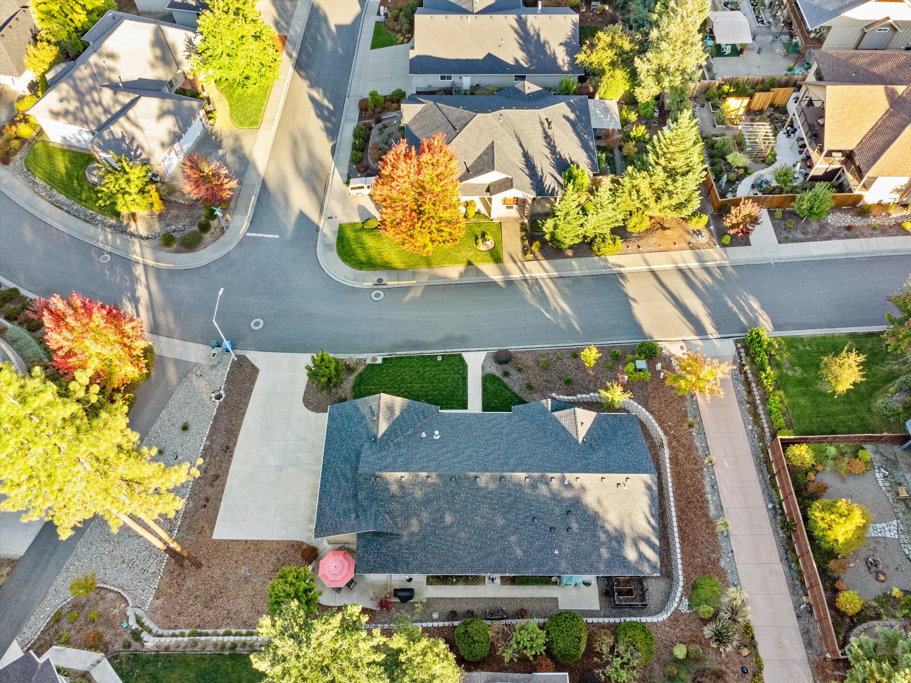 1582 SE Rosemary Lane