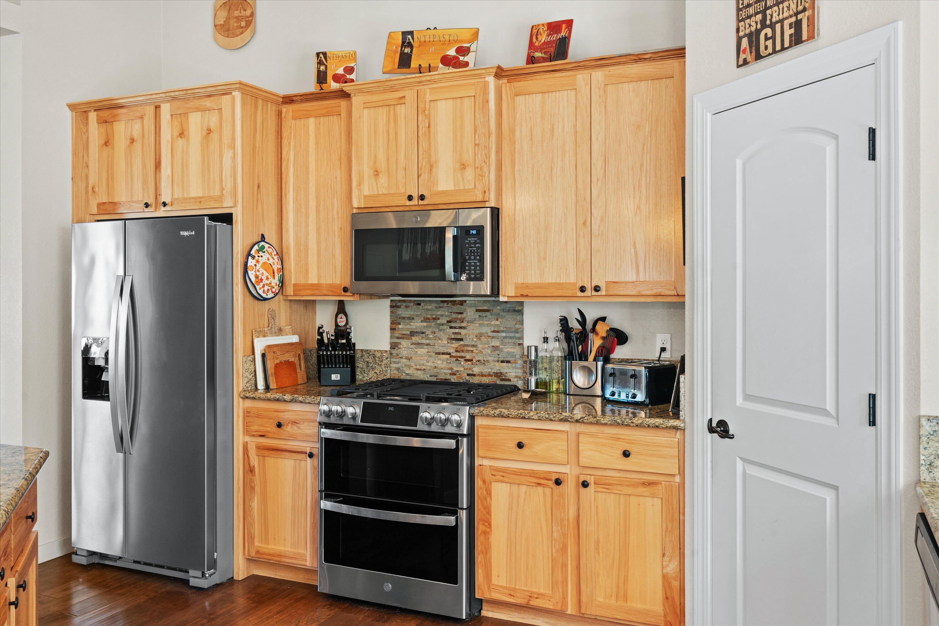 1582 SE Rosemary Lane