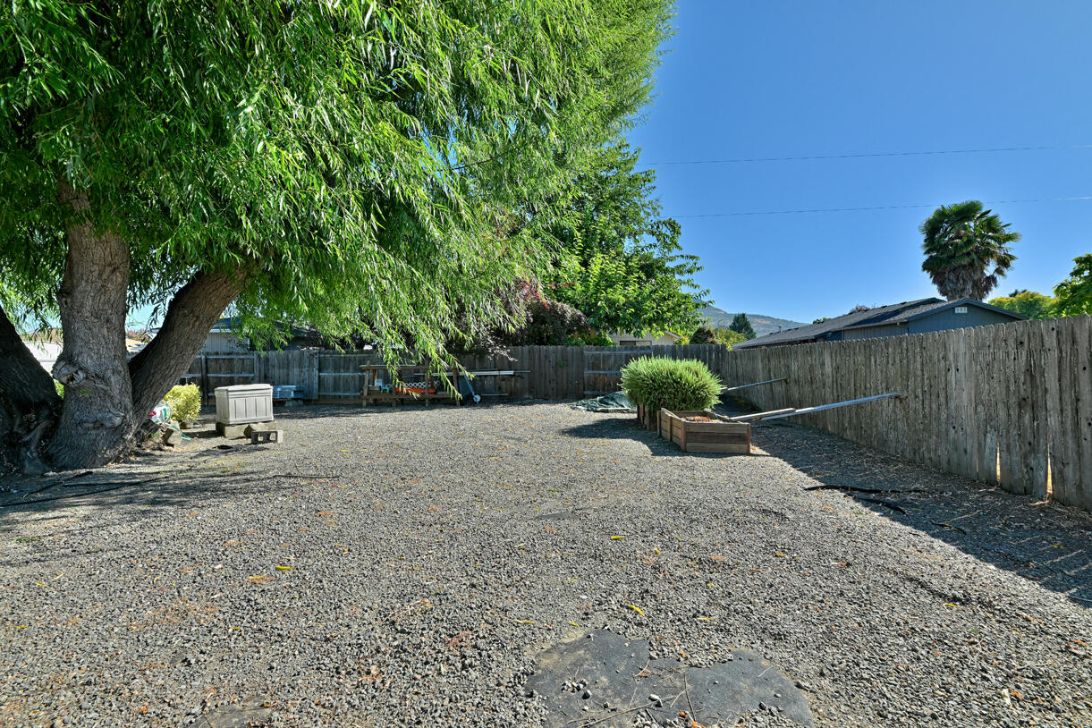 3238 Woodbriar Drive