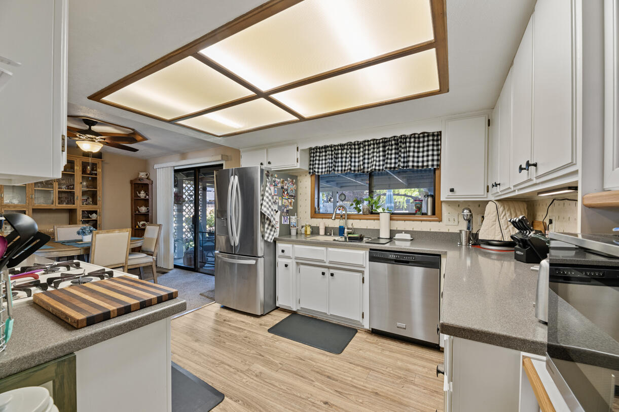 3238 Woodbriar Drive