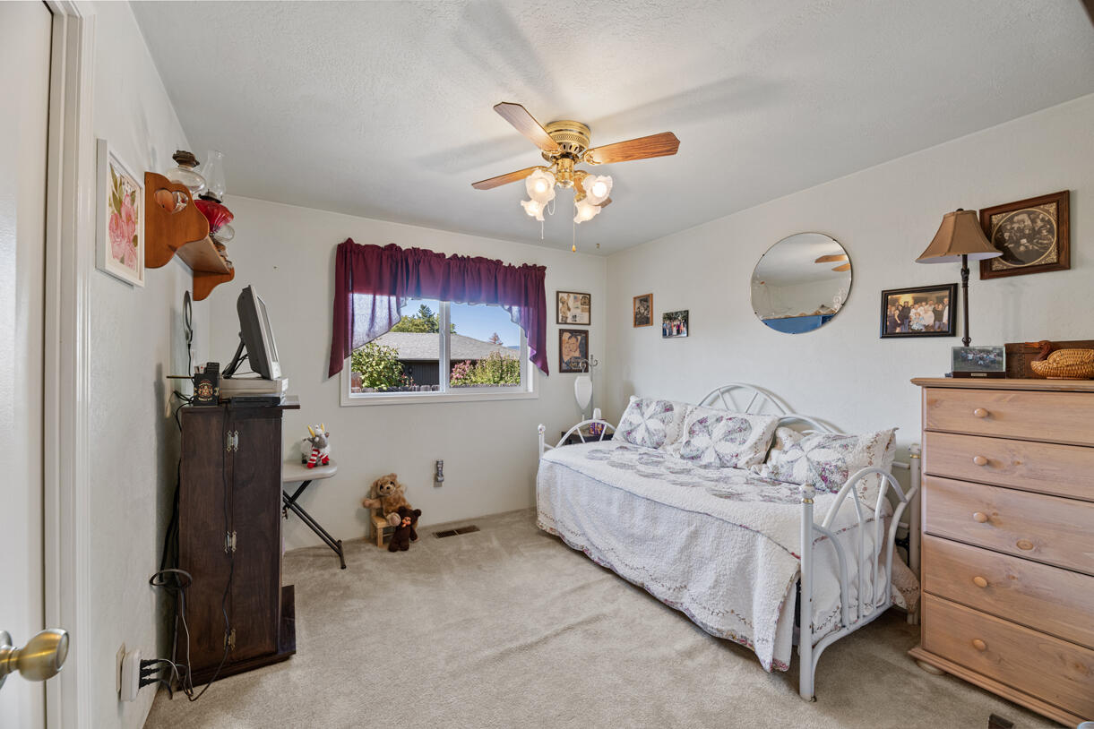 3238 Woodbriar Drive