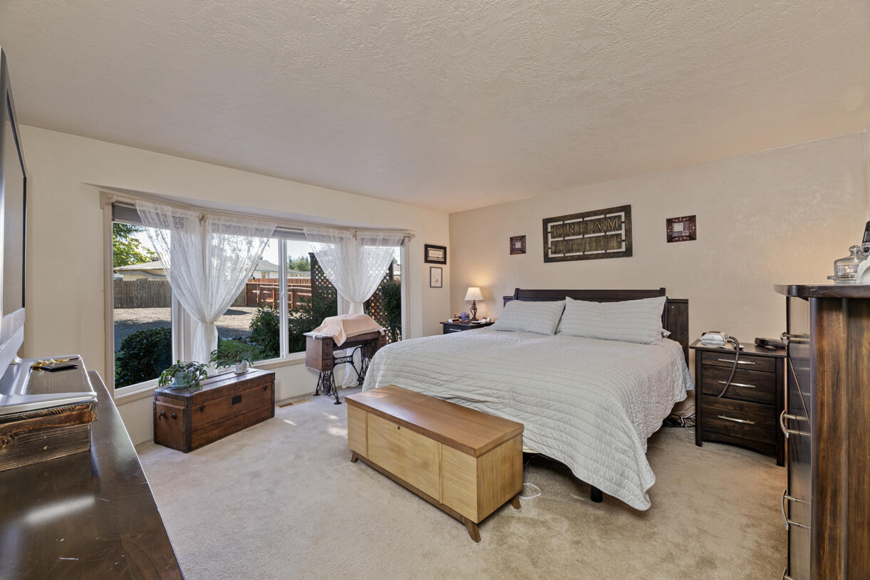 3238 Woodbriar Drive