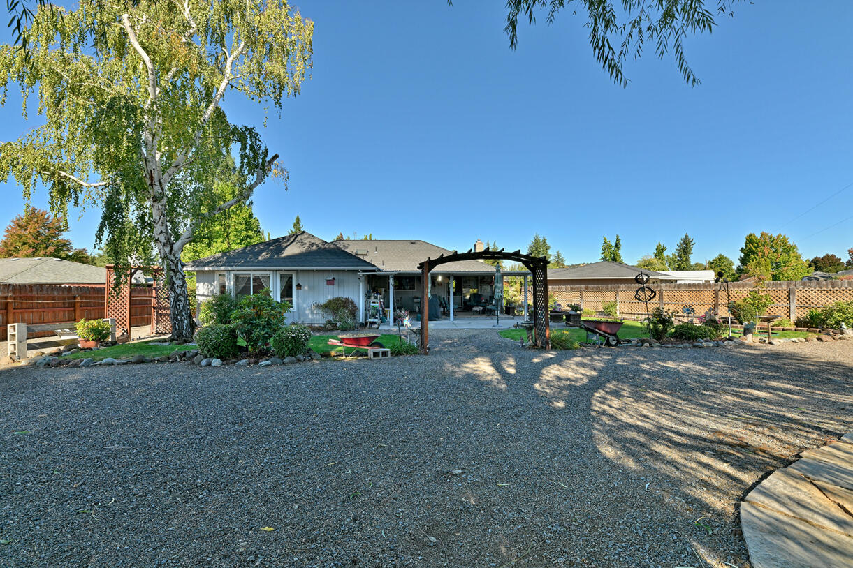 3238 Woodbriar Drive