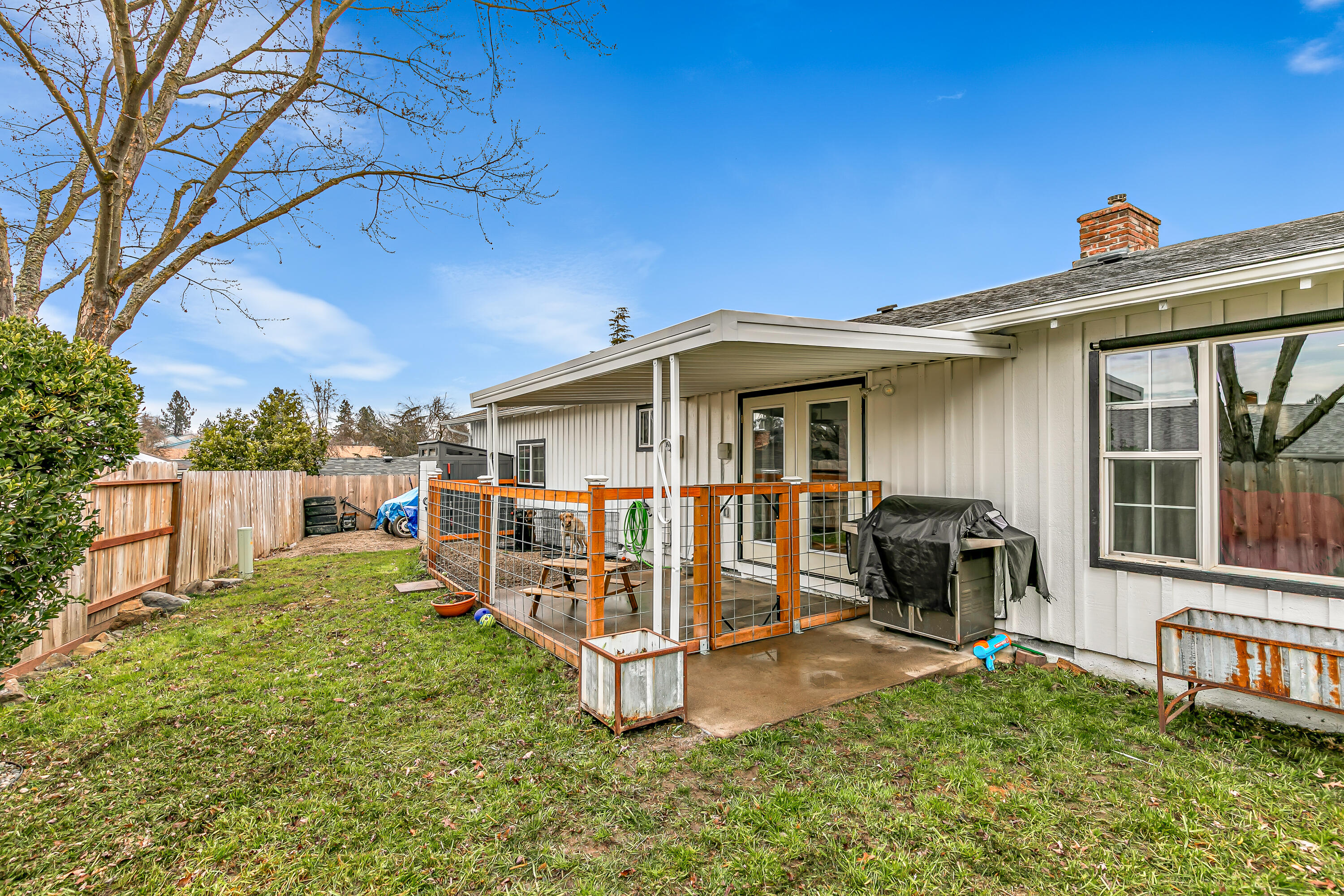 1537 Yucca Street