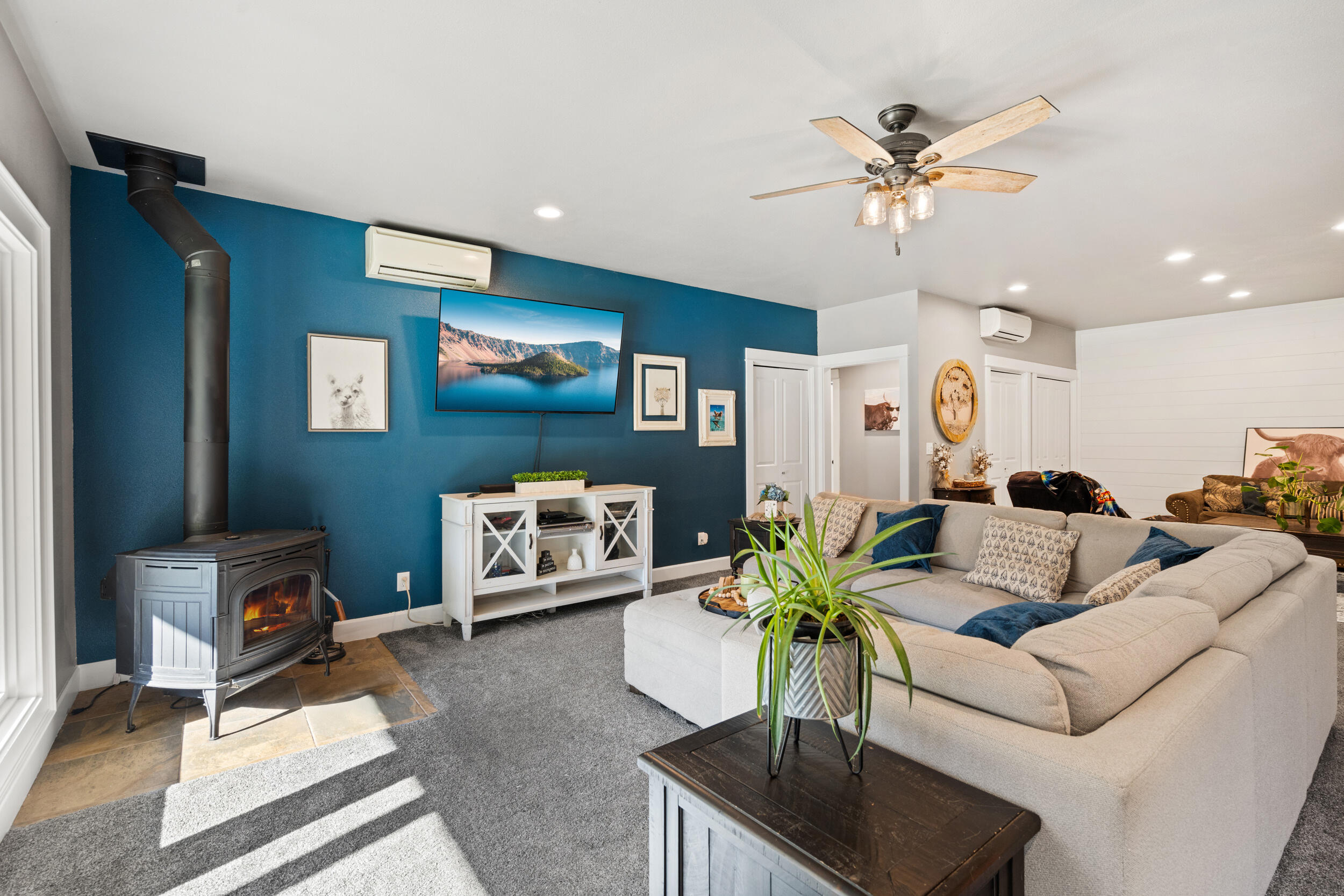 18781 E Evans Creek Road