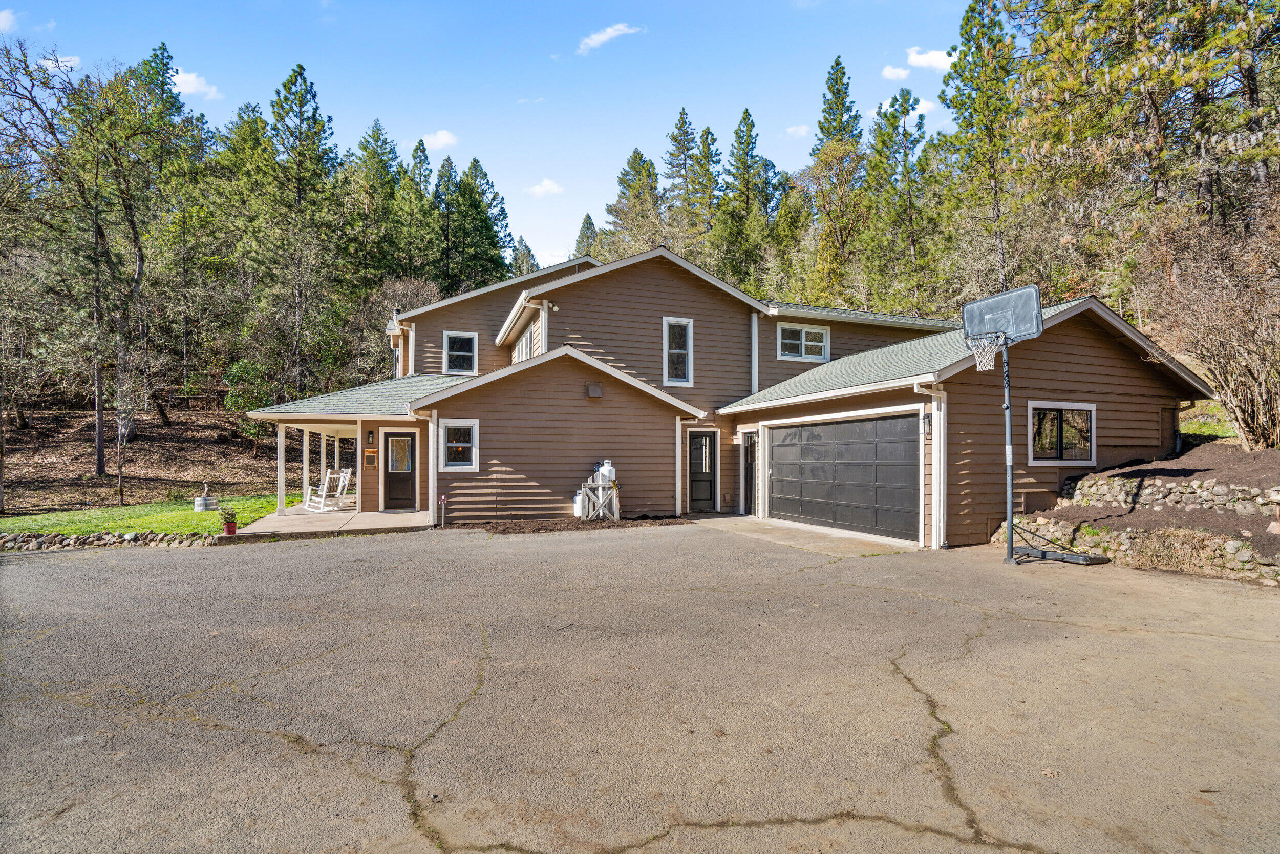 18781 E Evans Creek Road