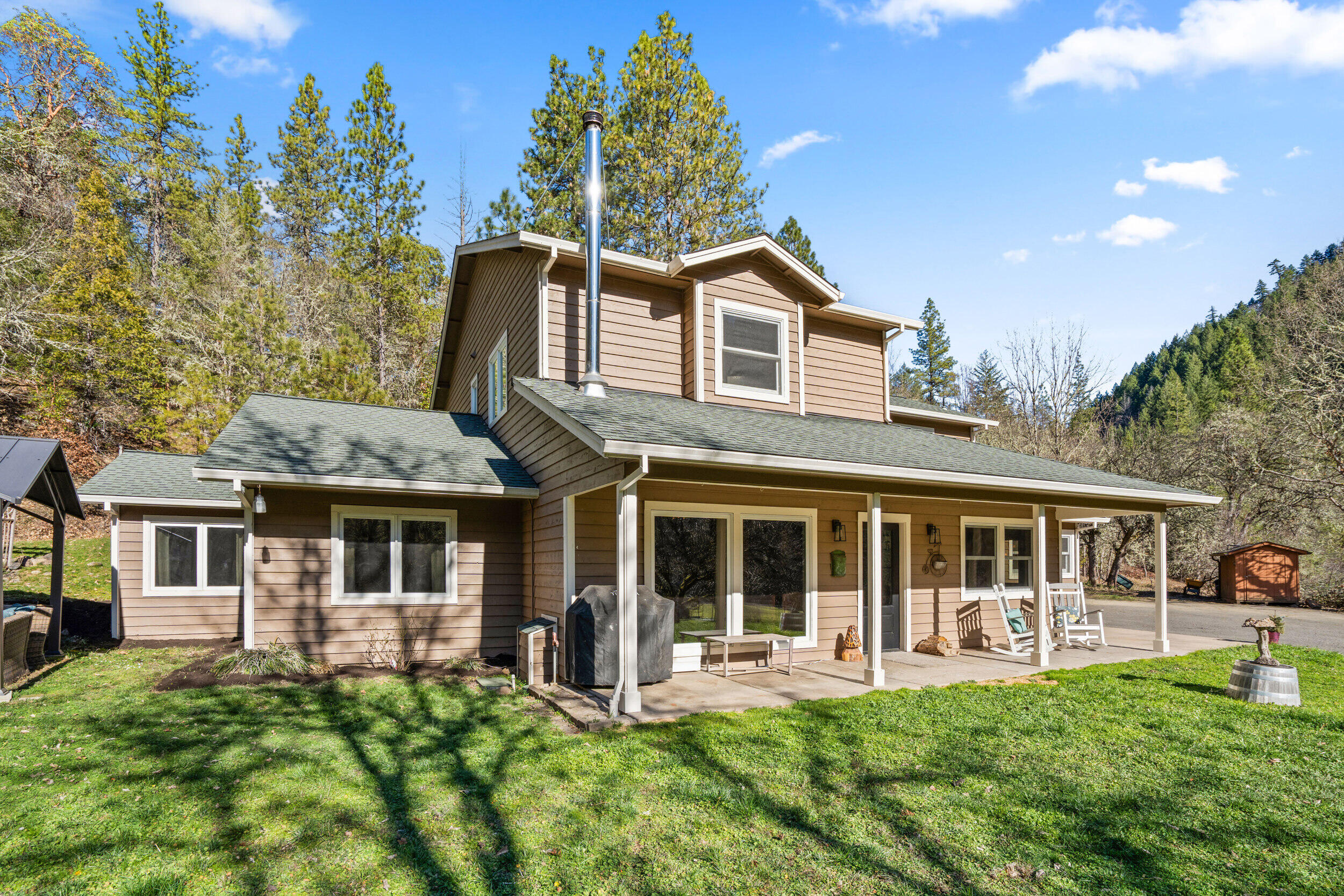 18781 E Evans Creek Road