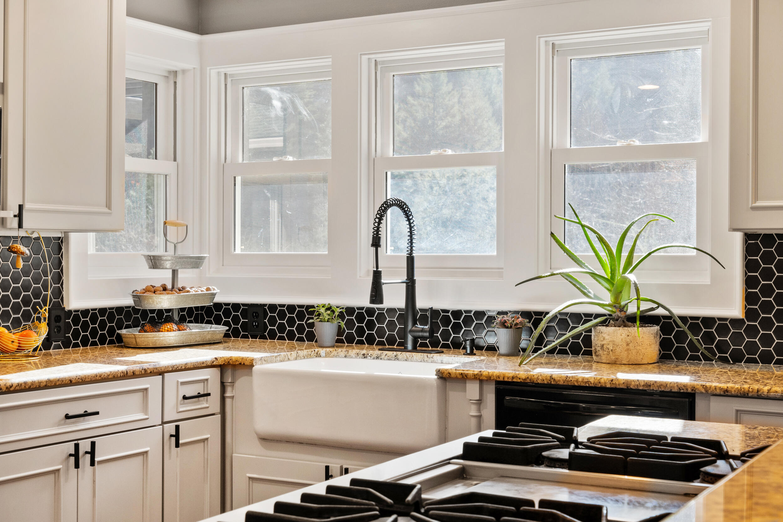 18781 E Evans Creek Road