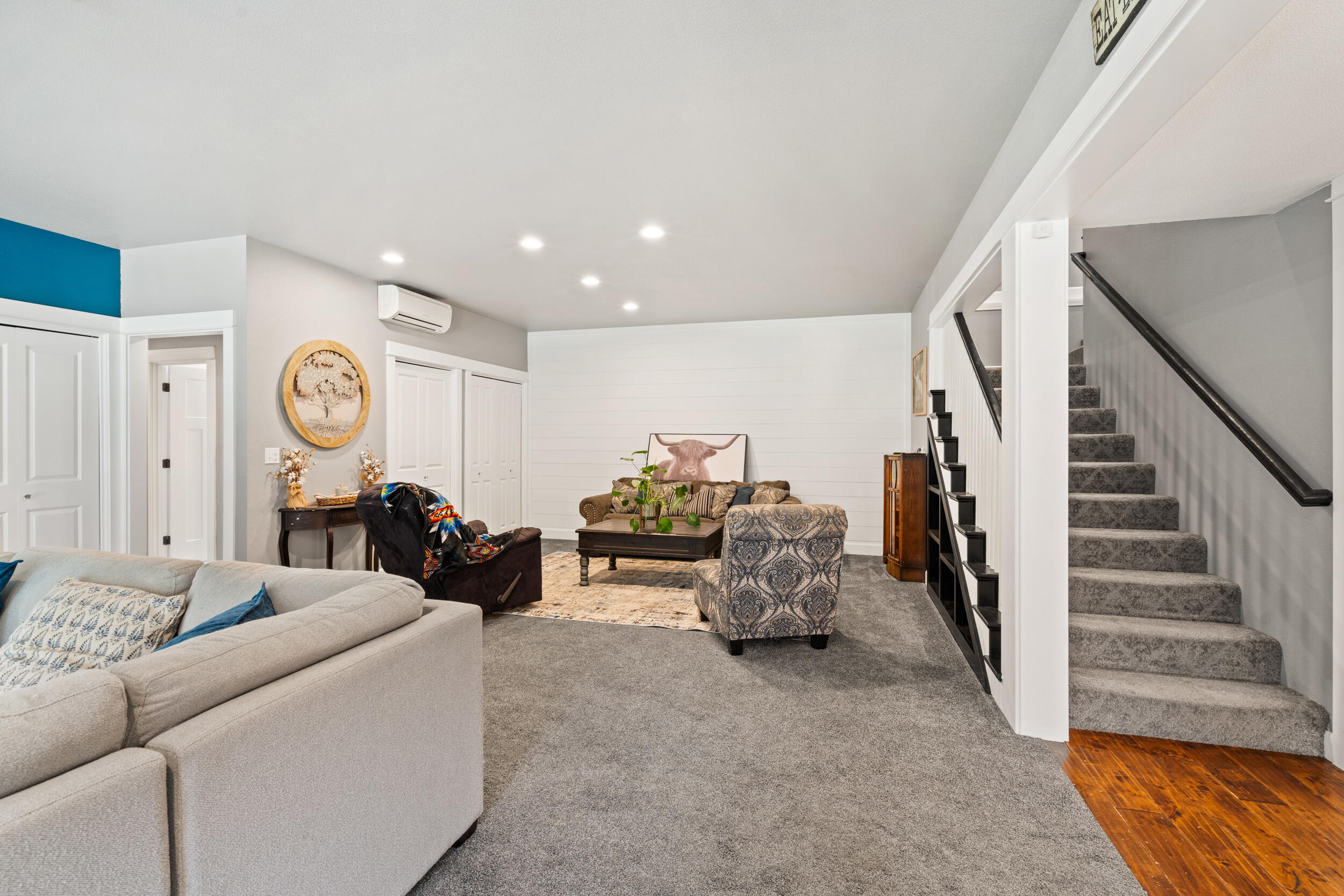 18781 E Evans Creek Road