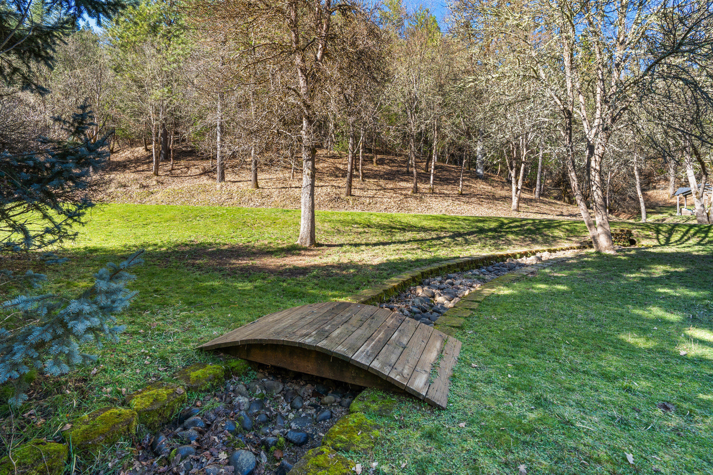 18781 E Evans Creek Road
