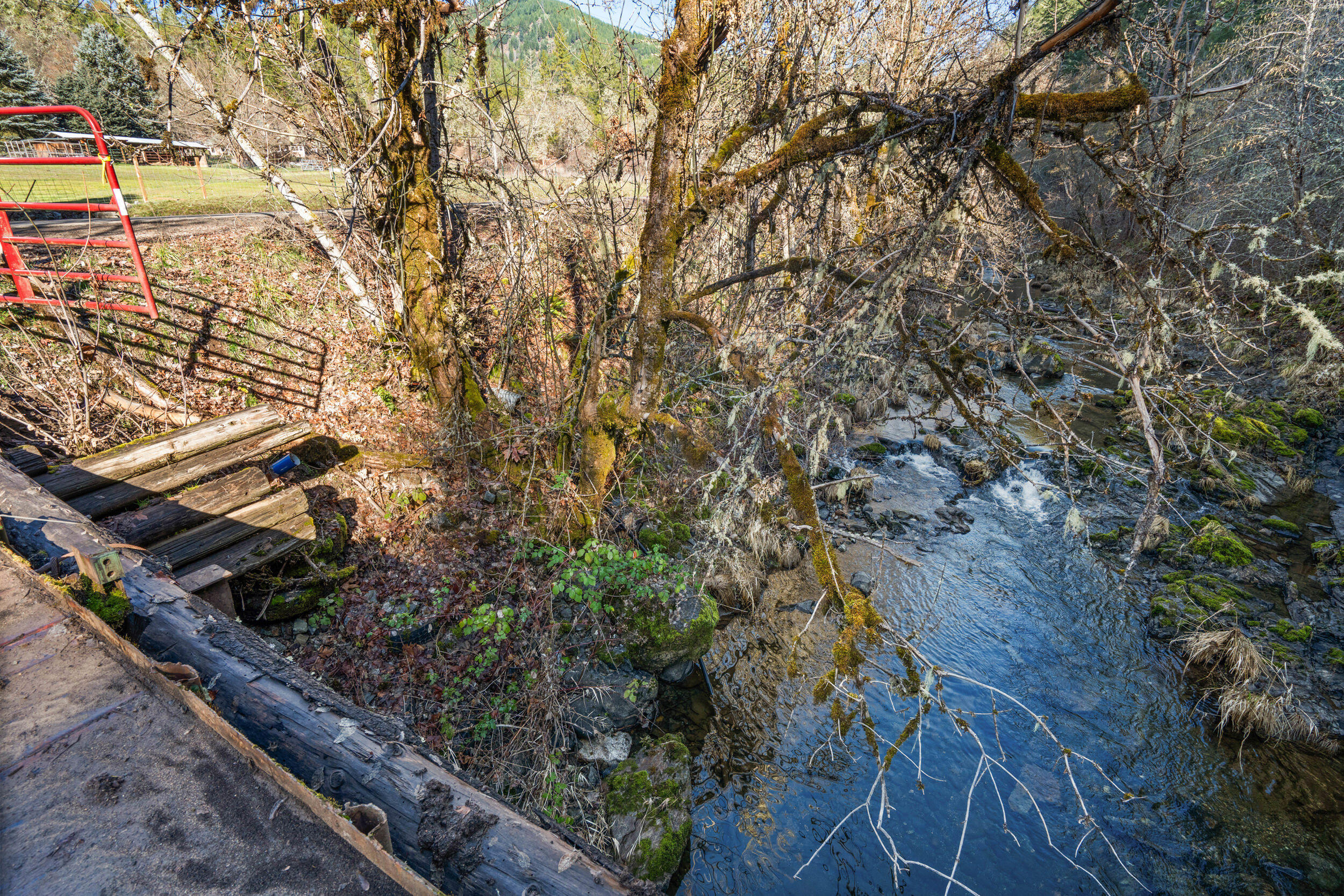 18781 E Evans Creek Road