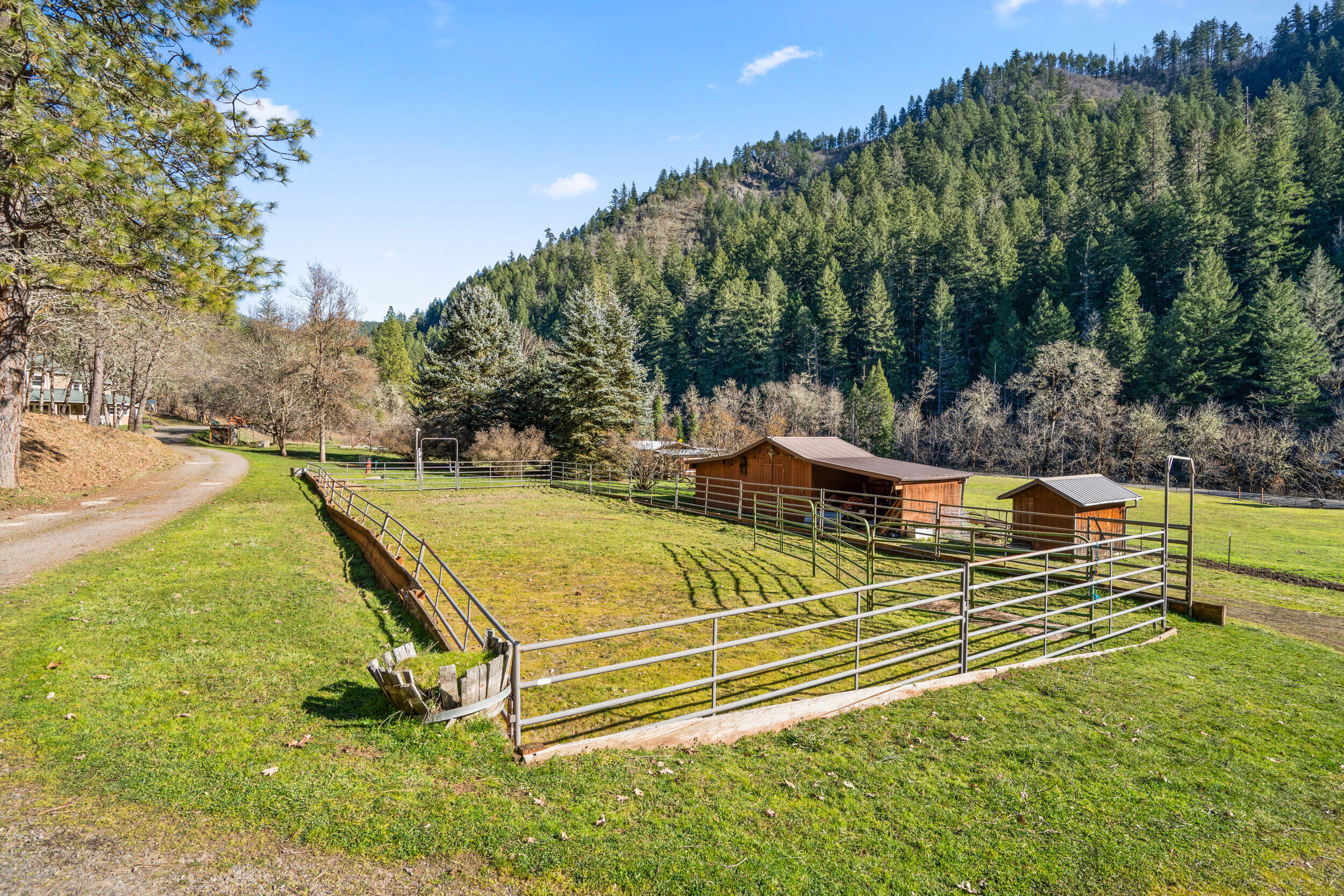 18781 E Evans Creek Road