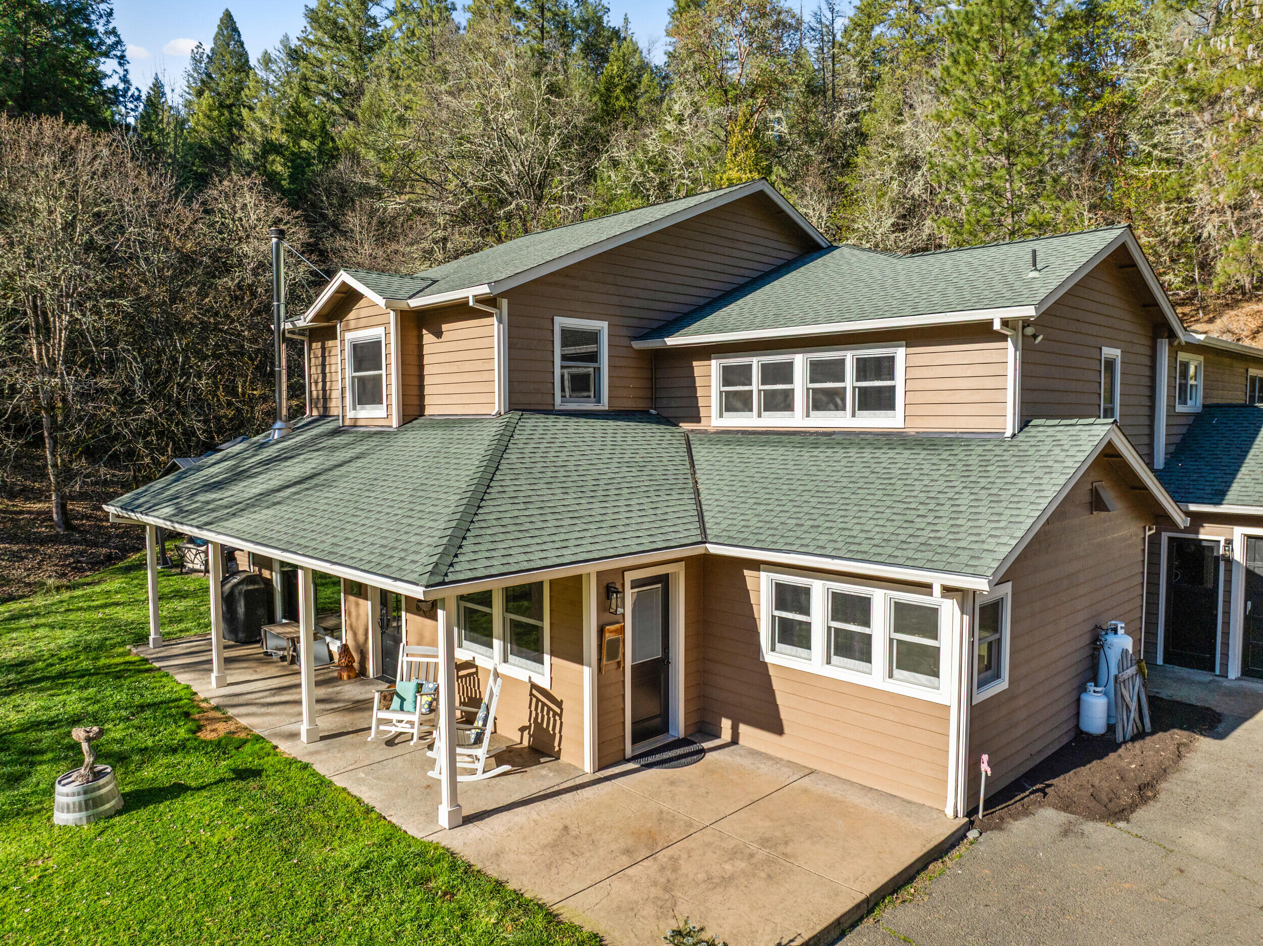 18781 E Evans Creek Road