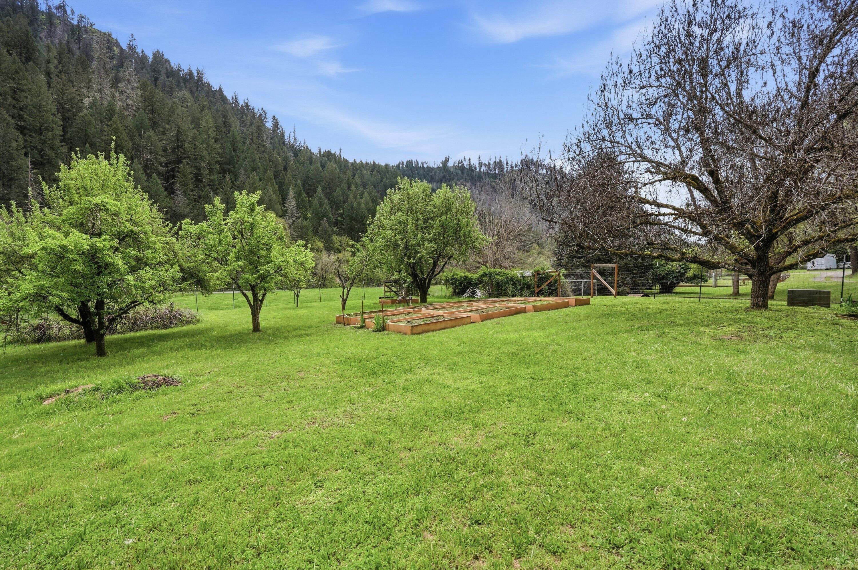 18781 E Evans Creek Road