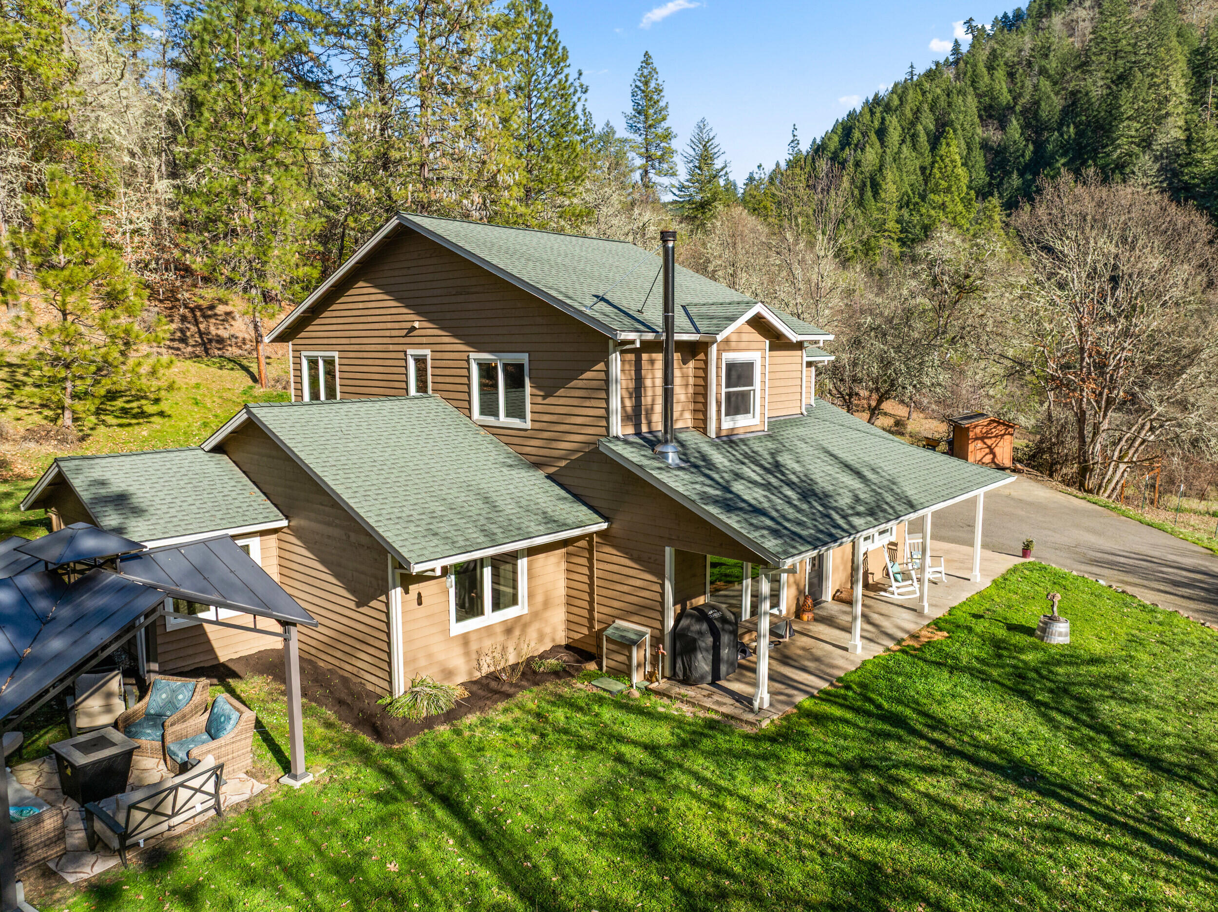 18781 E Evans Creek Road