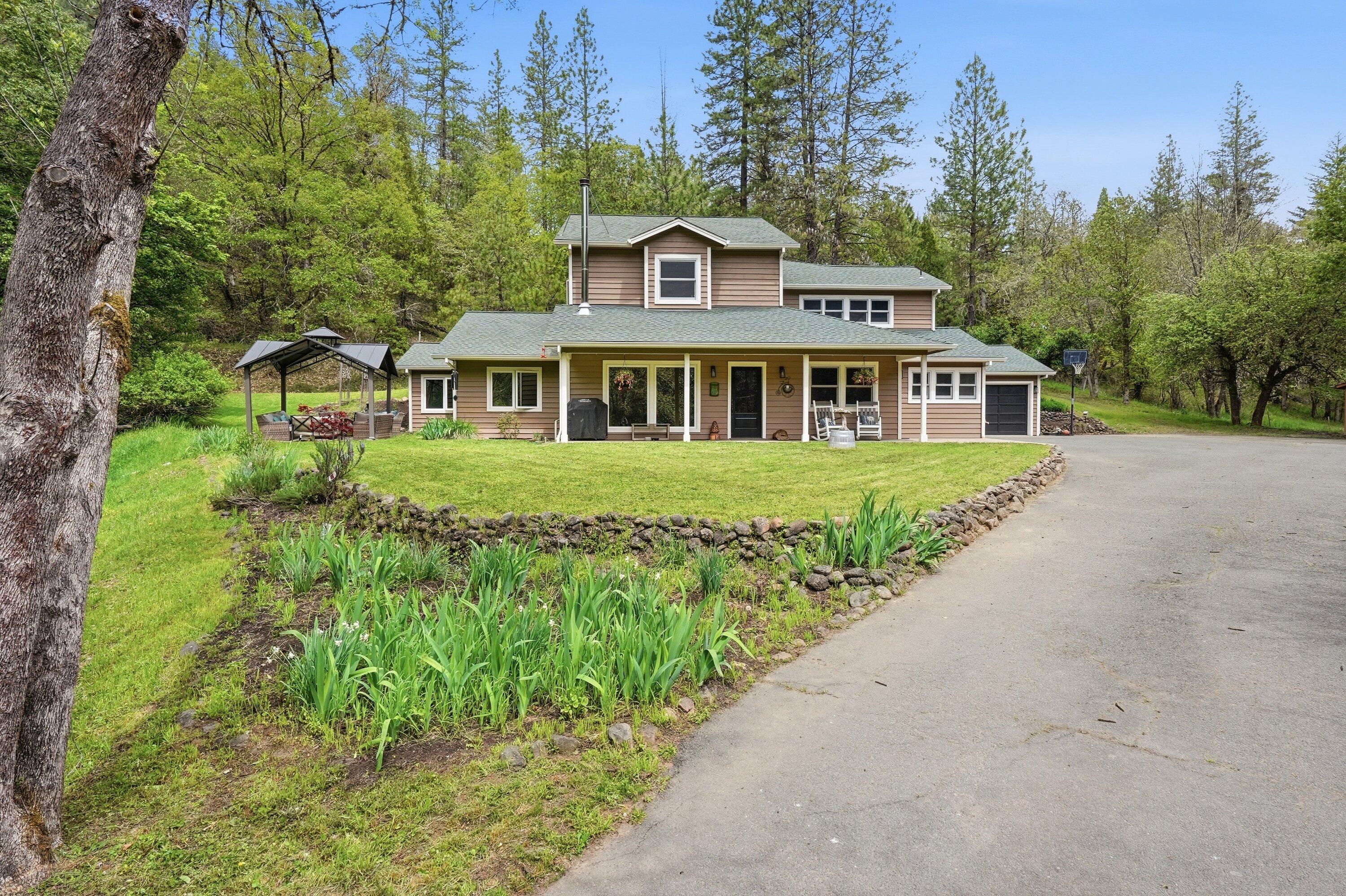 18781 E Evans Creek Road