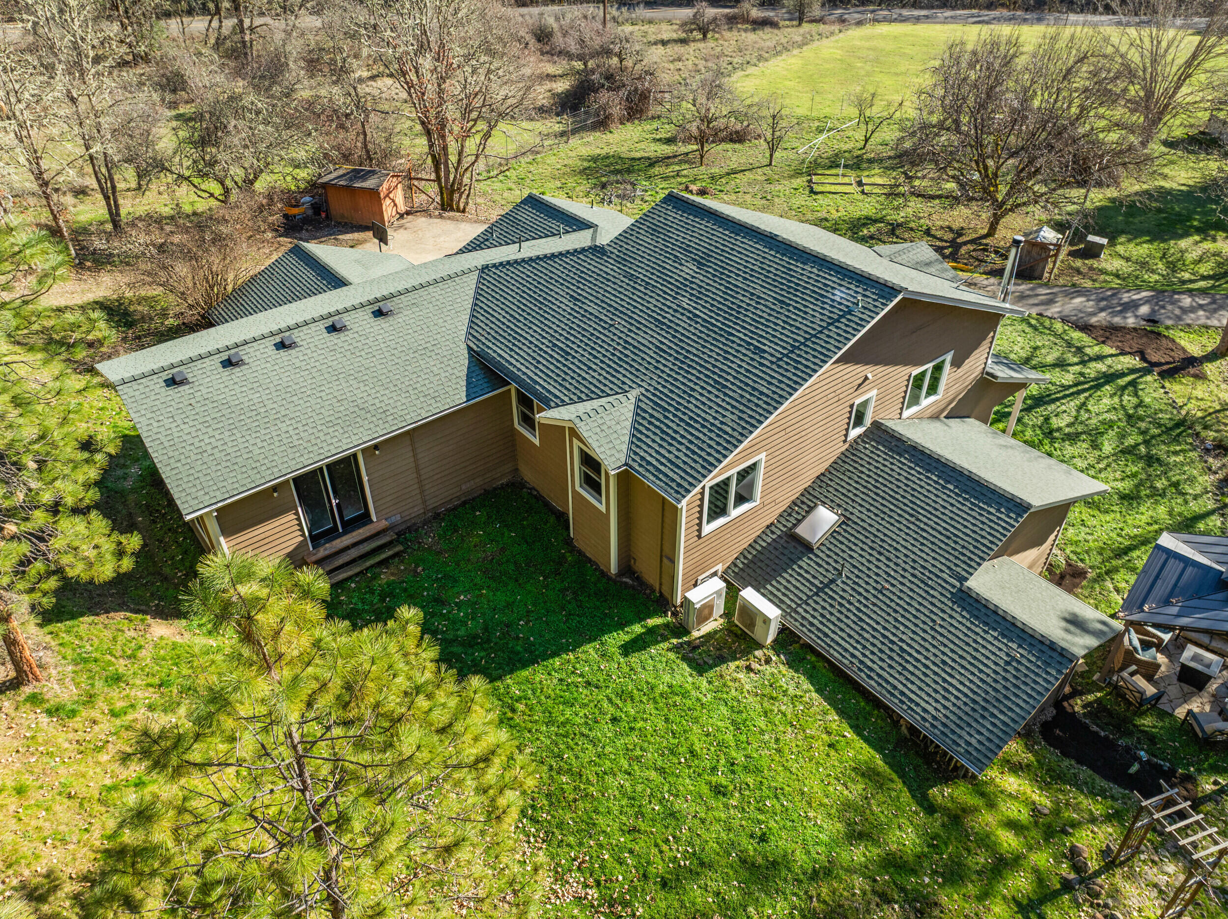 18781 E Evans Creek Road