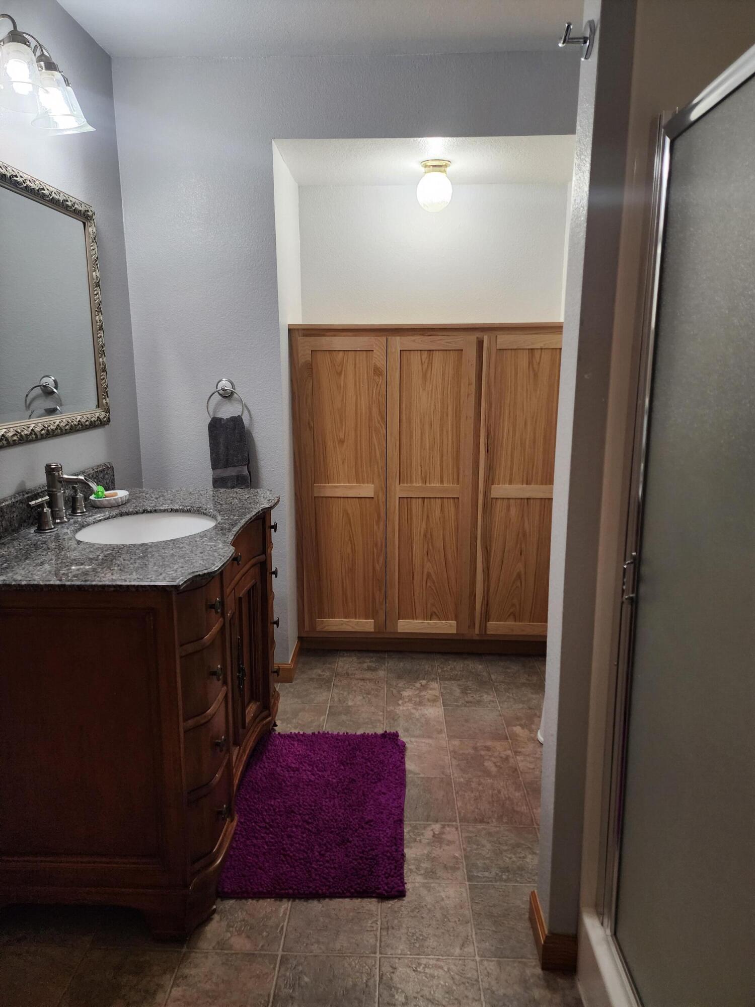 4550 W Griffin Creek Road