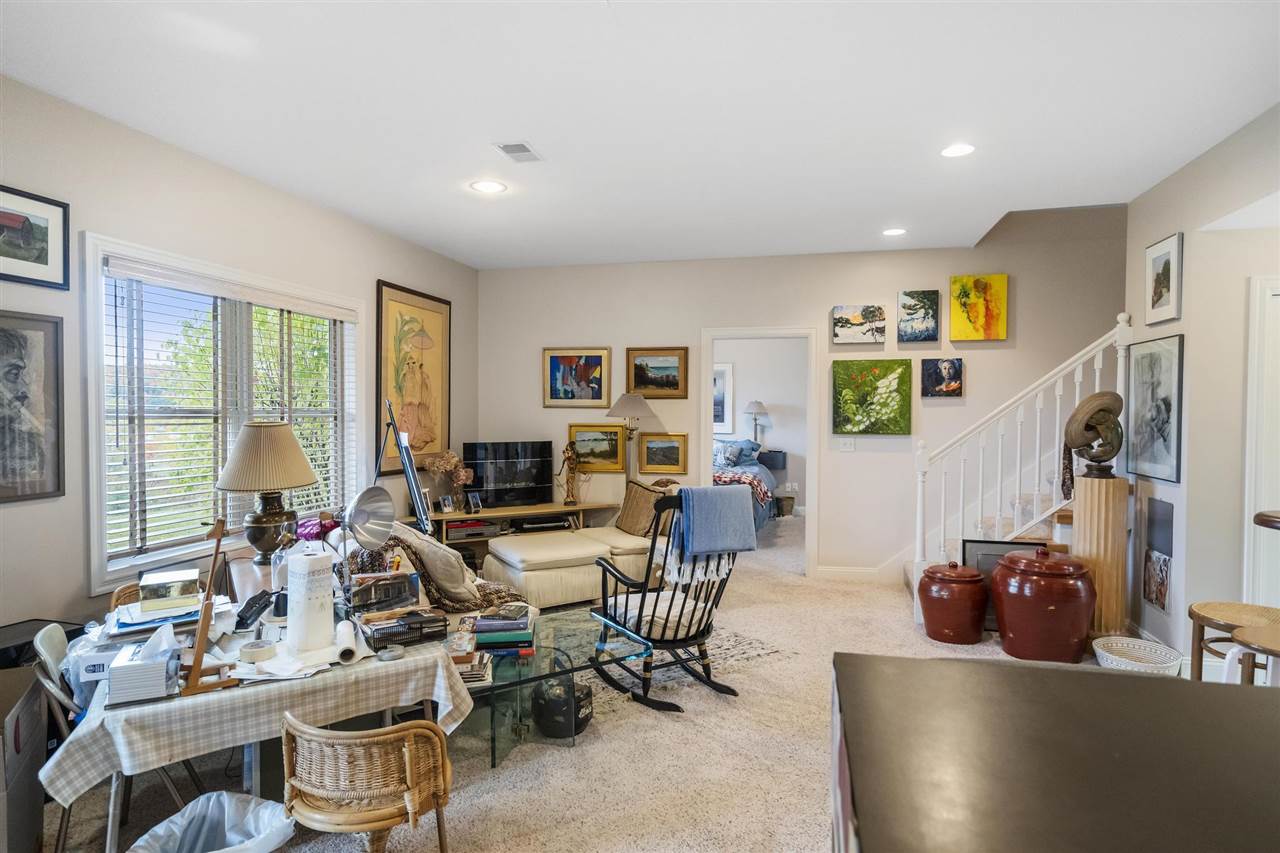 277 Harbor View Lane