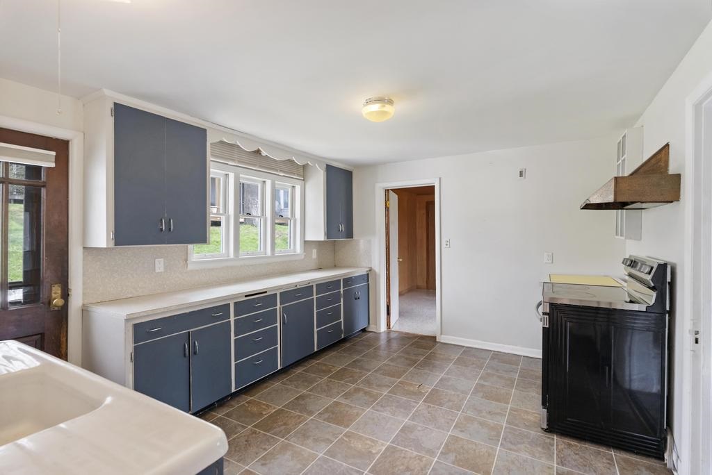 612 E. Mitchell Street