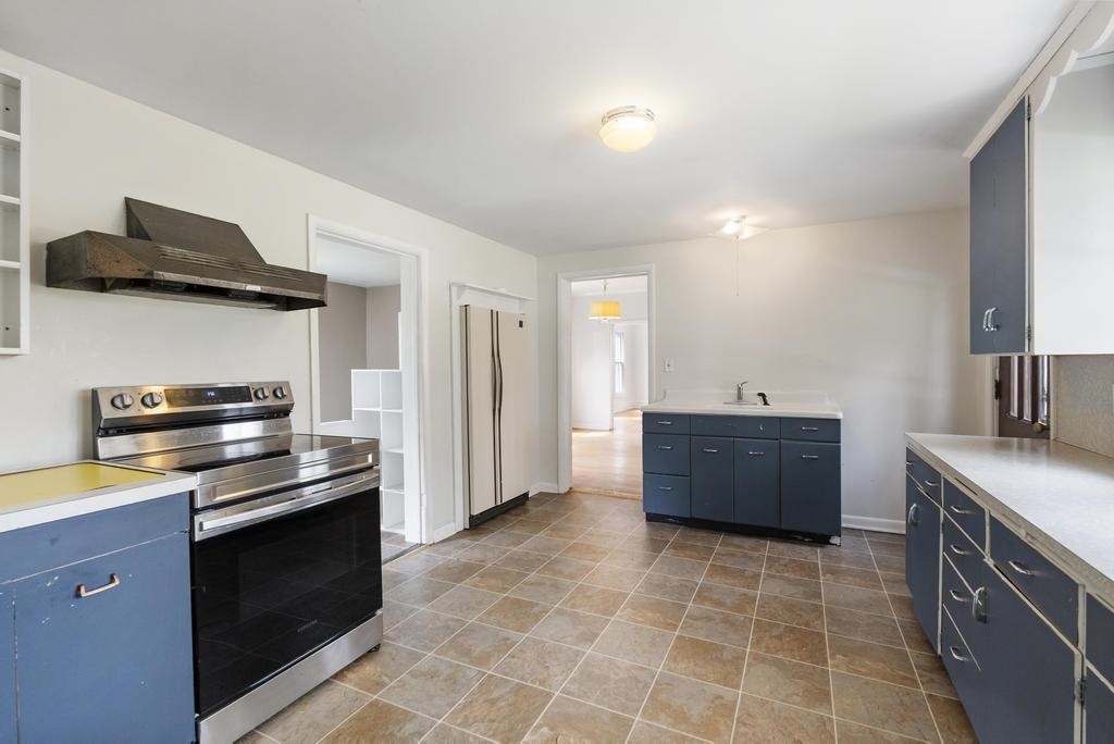 612 E. Mitchell Street