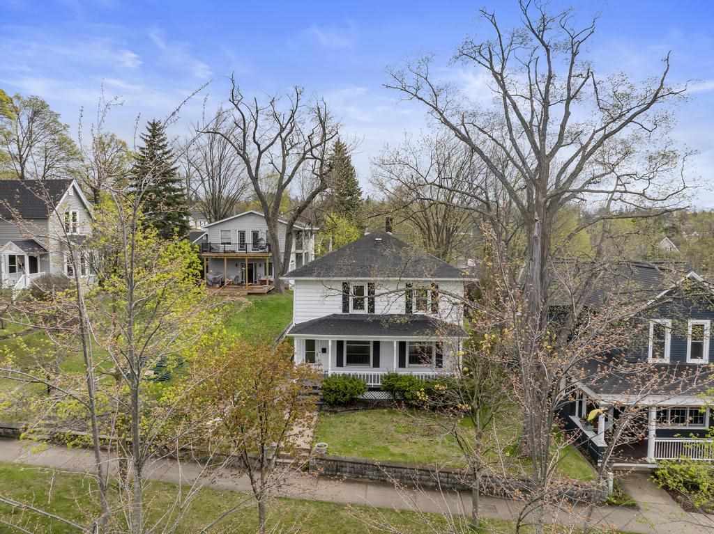 612 E. Mitchell Street