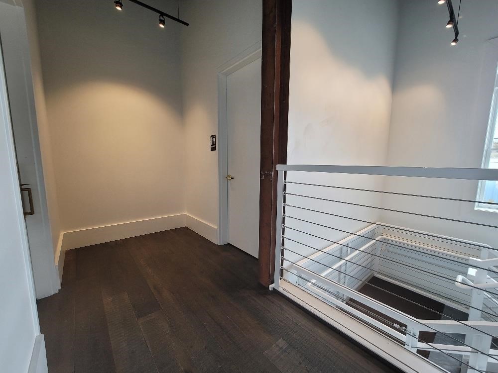 4060 N M-75 Highway Unit: 202