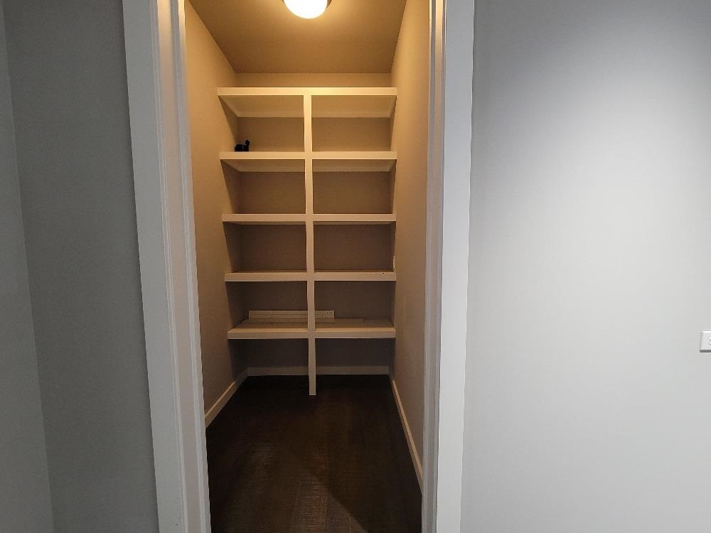 4060 N M-75 Highway Unit: 202