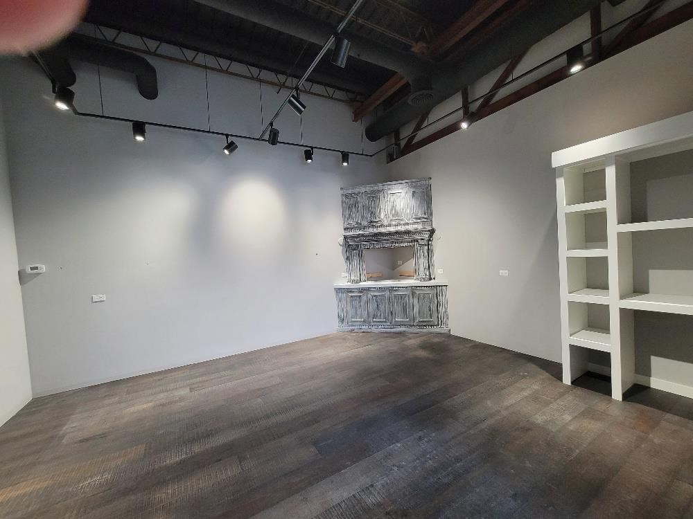 4060 N M-75 Highway Unit: 202