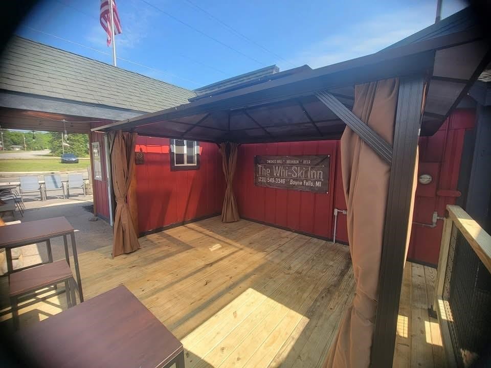 2670 US 131 Highway Unit: WHI-SKI INN