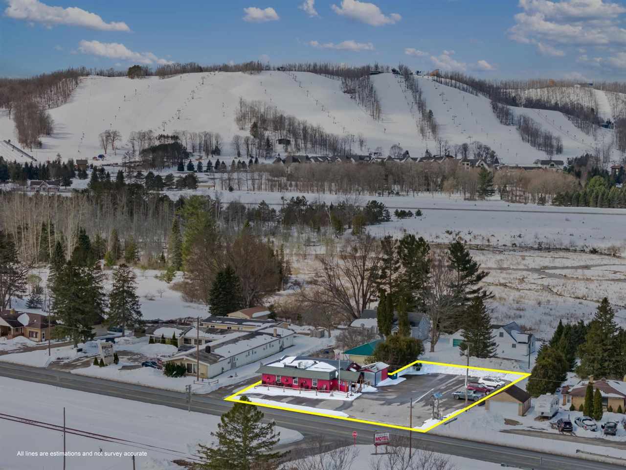 2670 US 131 Highway Unit: WHI-SKI INN