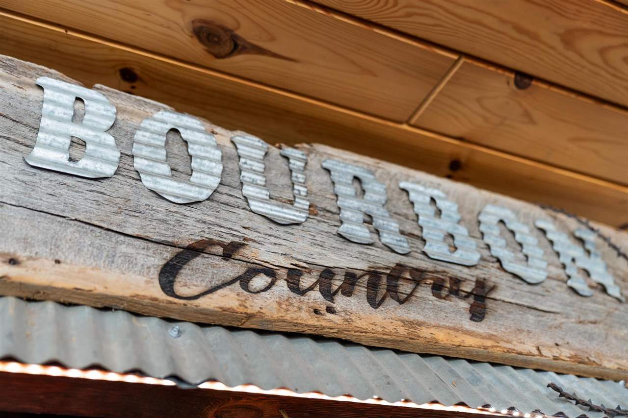 2670 US 131 Highway Unit: WHI-SKI INN