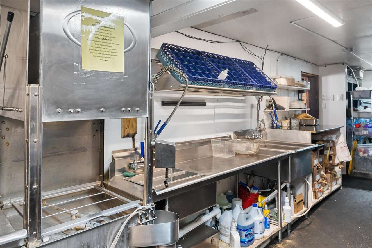 2670 US 131 Highway Unit: WHI-SKI INN