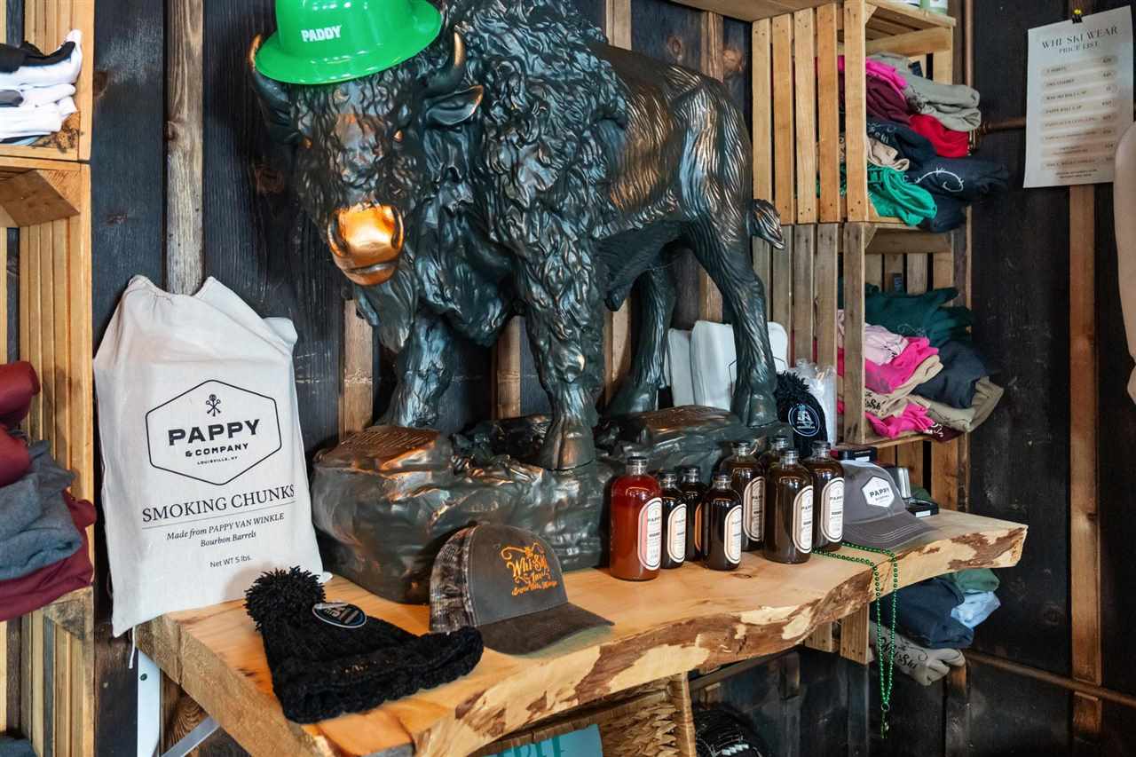 2670 US 131 Highway Unit: WHI-SKI INN