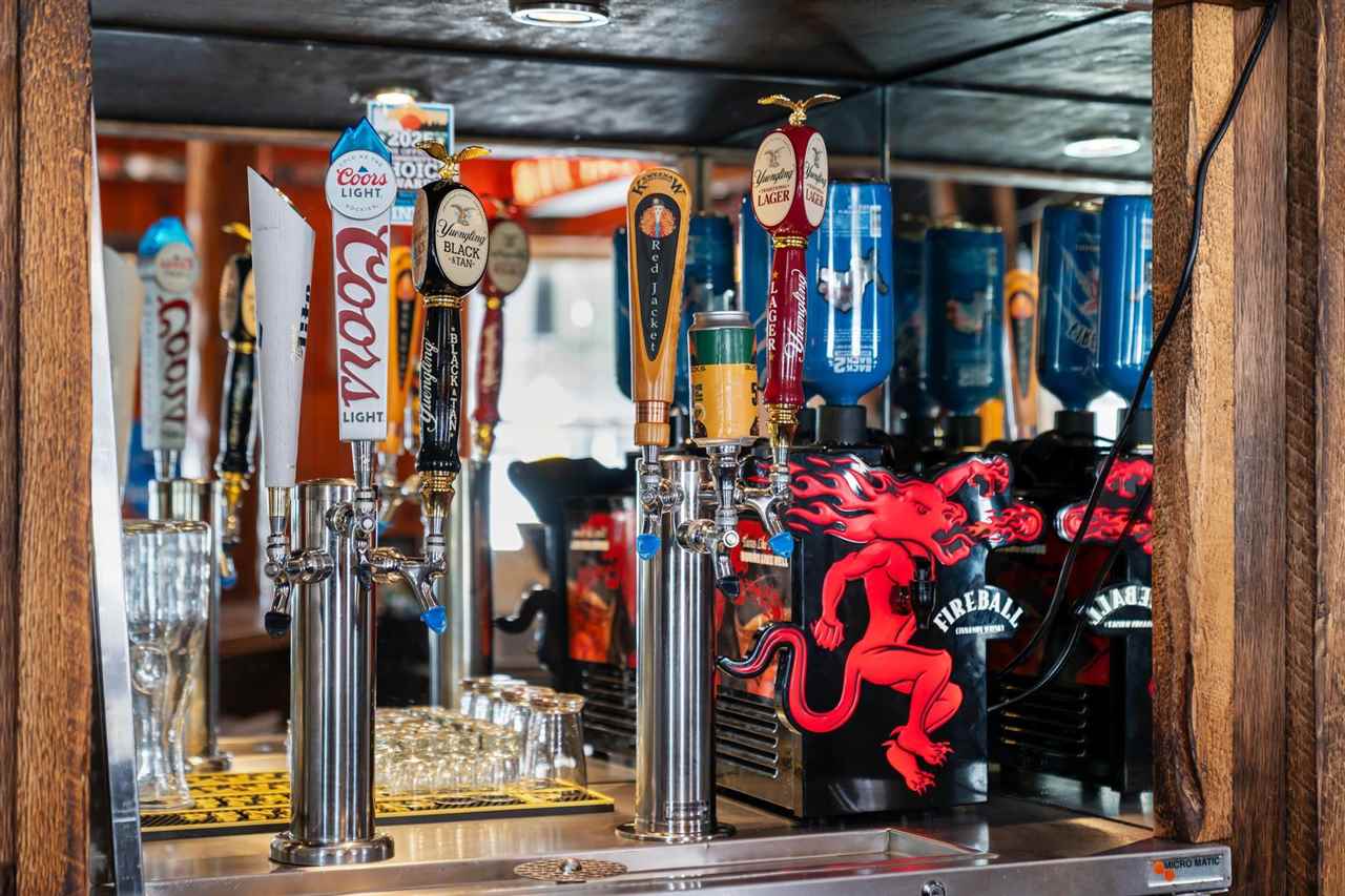 2670 US 131 Highway Unit: WHI-SKI INN