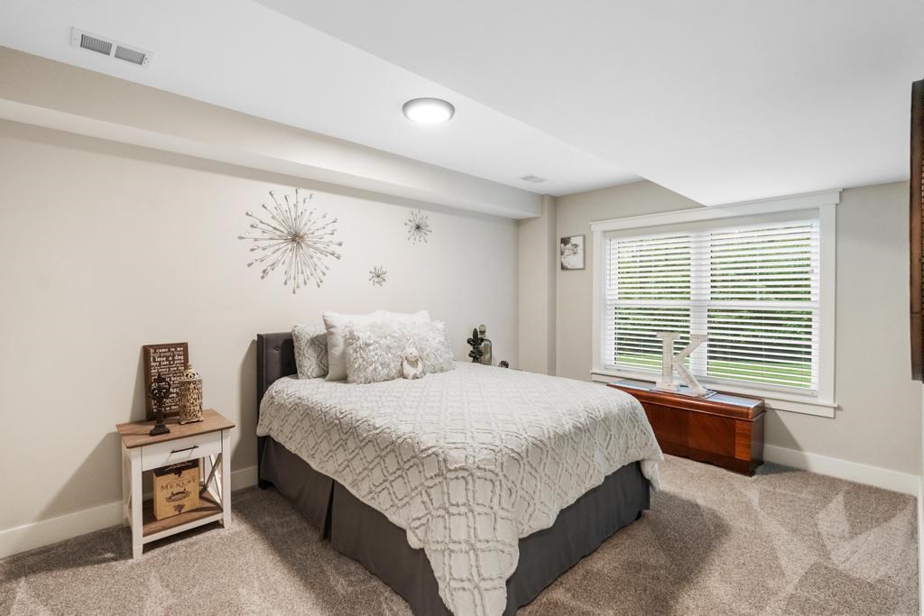 2155 Woodside Drive Unit: 13