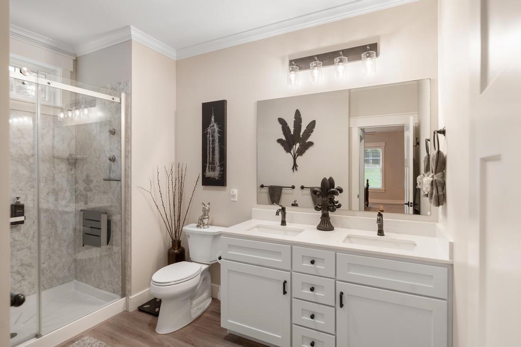 2155 Woodside Drive Unit: 13
