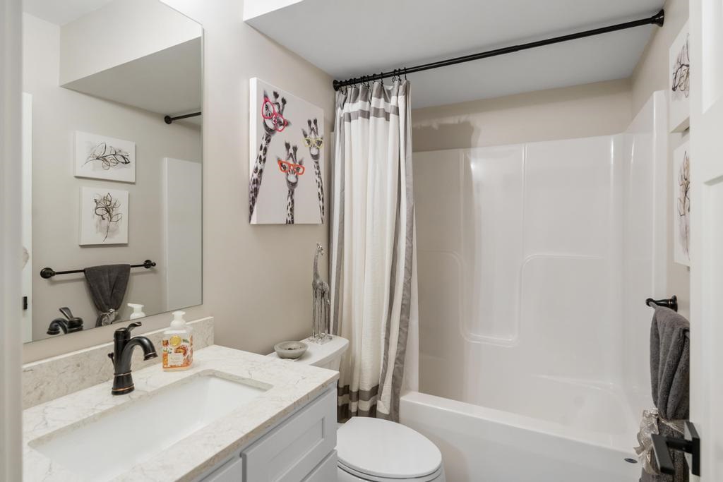 2155 Woodside Drive Unit: 13