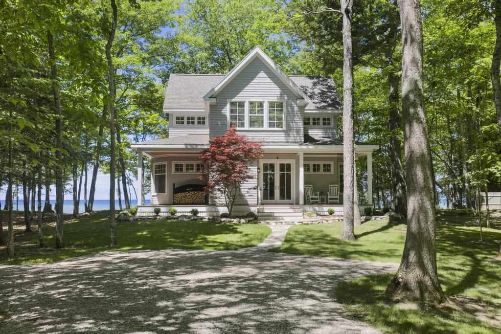 2837 Walden Road