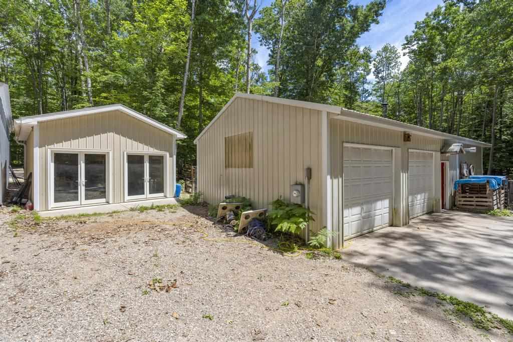 3119 Depew Road