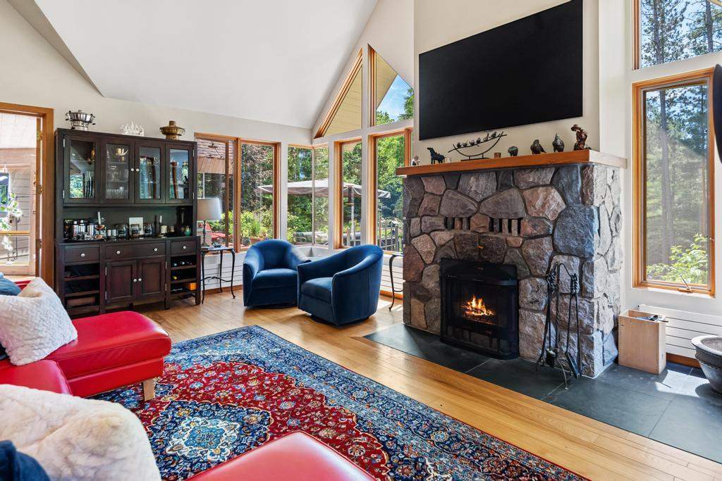 3135 Depew Road