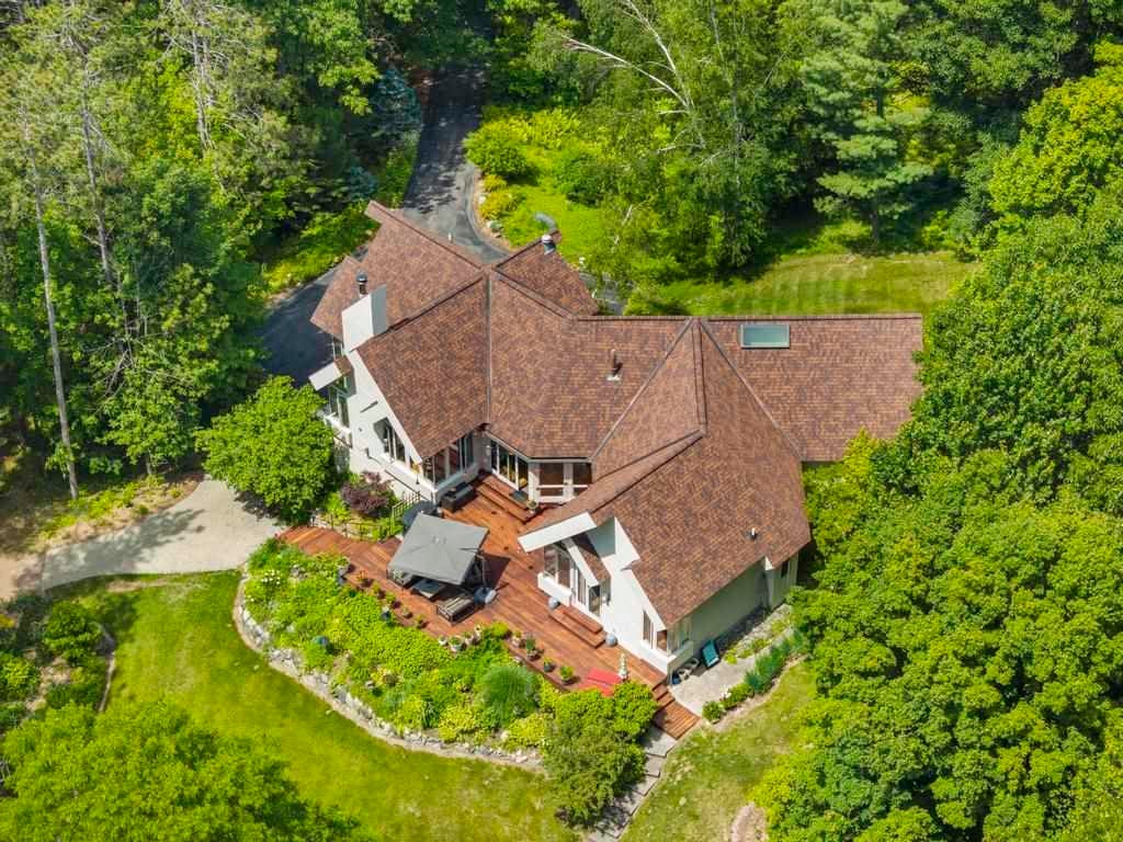 3135 Depew Road