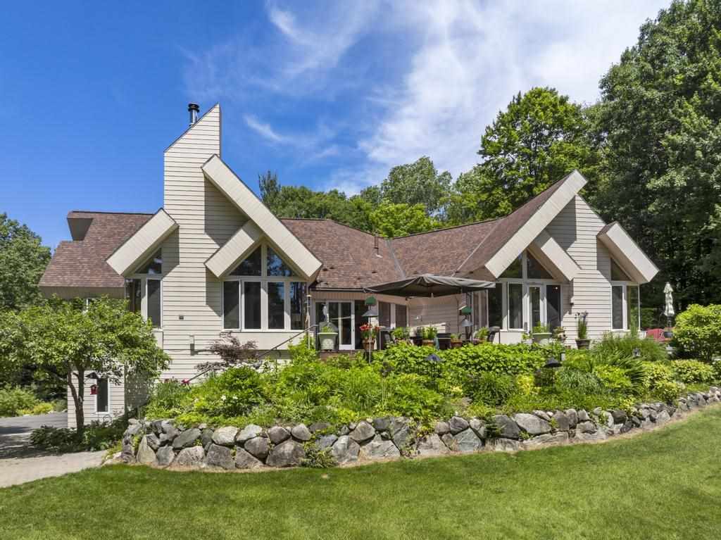 3135 Depew Road