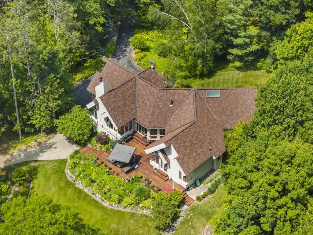 3135 Depew Road