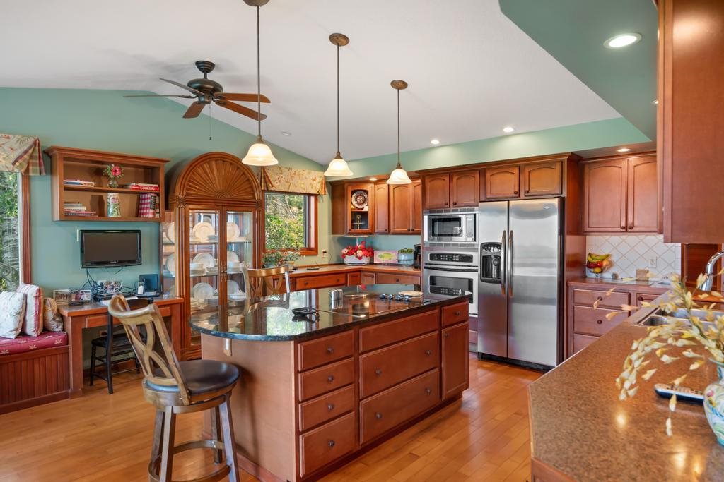 3175 Country Club Road
