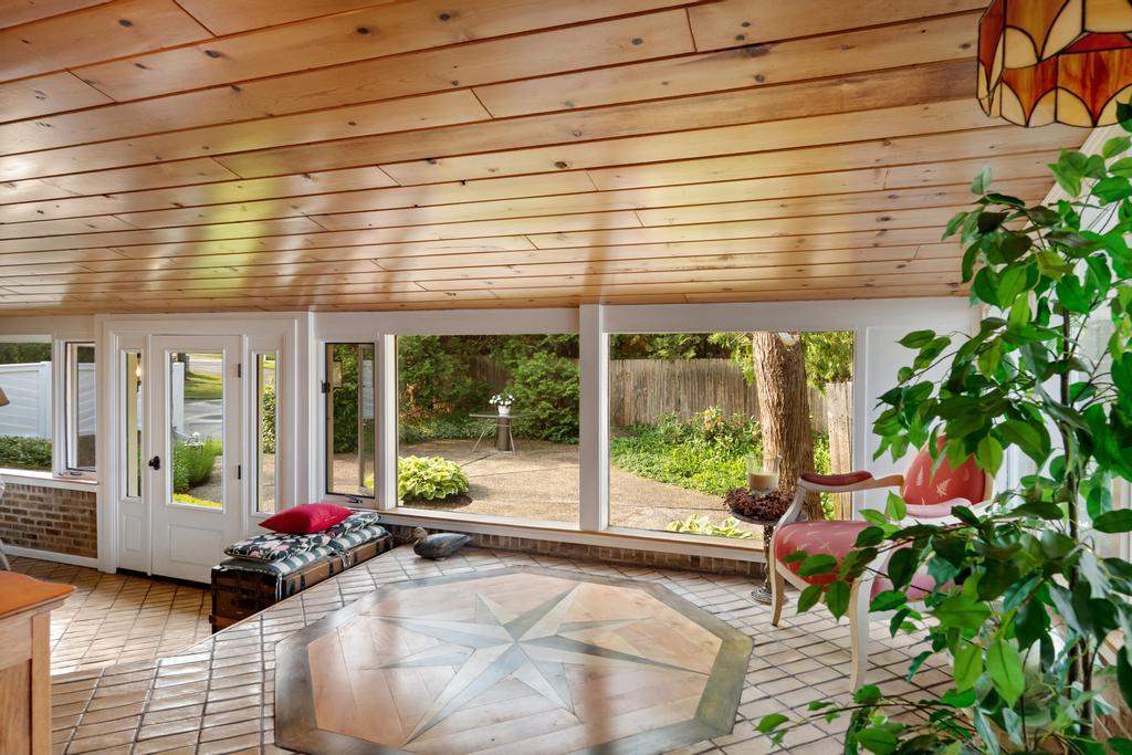 3175 Country Club Road