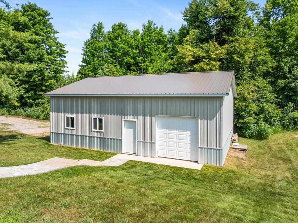 1701 Horton Bay Road