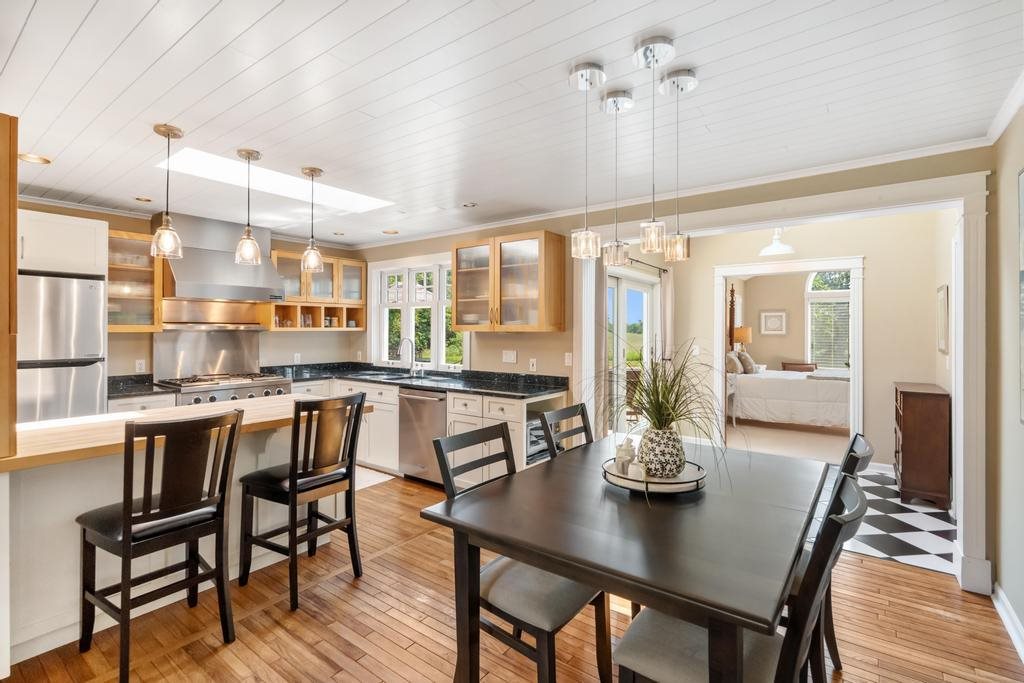 1701 Horton Bay Road