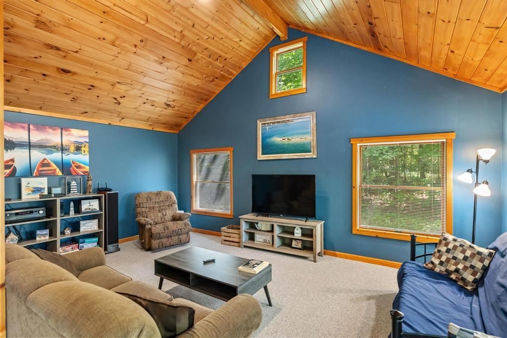 8970 Paradise Trail